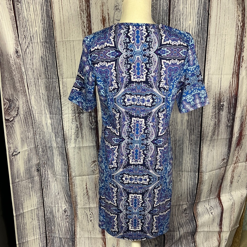 Women’s Isaac Mizrahi purple paisley leggings material dress size Small NEW!